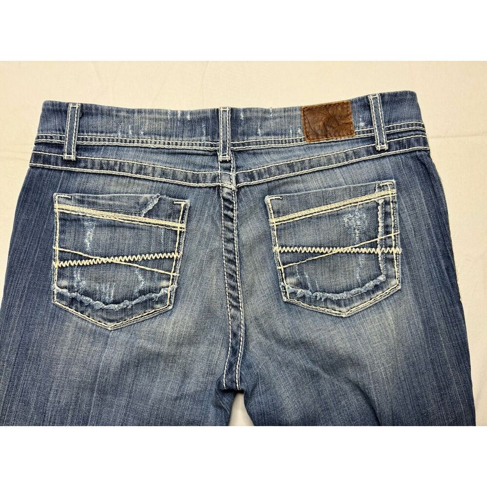 BKE Sabrina Women's Distressed Raw Hem Crop Jeans - Size 31x23.5 - Picture 3 of 8
